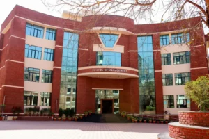 about-school-of-management12