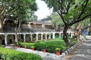 ambedkar_university_delhi1_cover